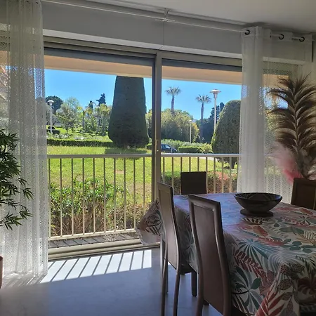 Eden Park T3 Apartment *